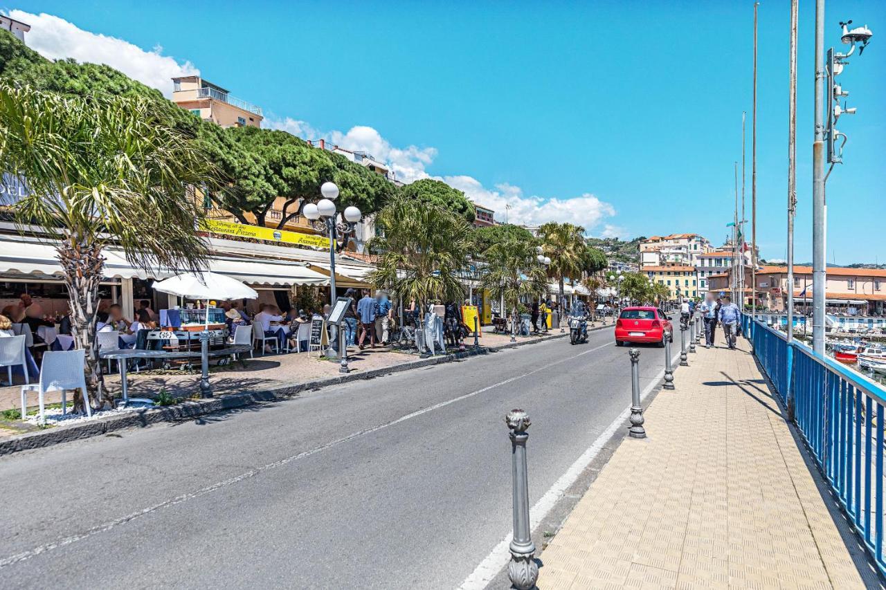 Gaudio Flat Near Ariston Theater By Wonderful Italy Διαμέρισμα Σαν Ρέμο Εξωτερικό φωτογραφία